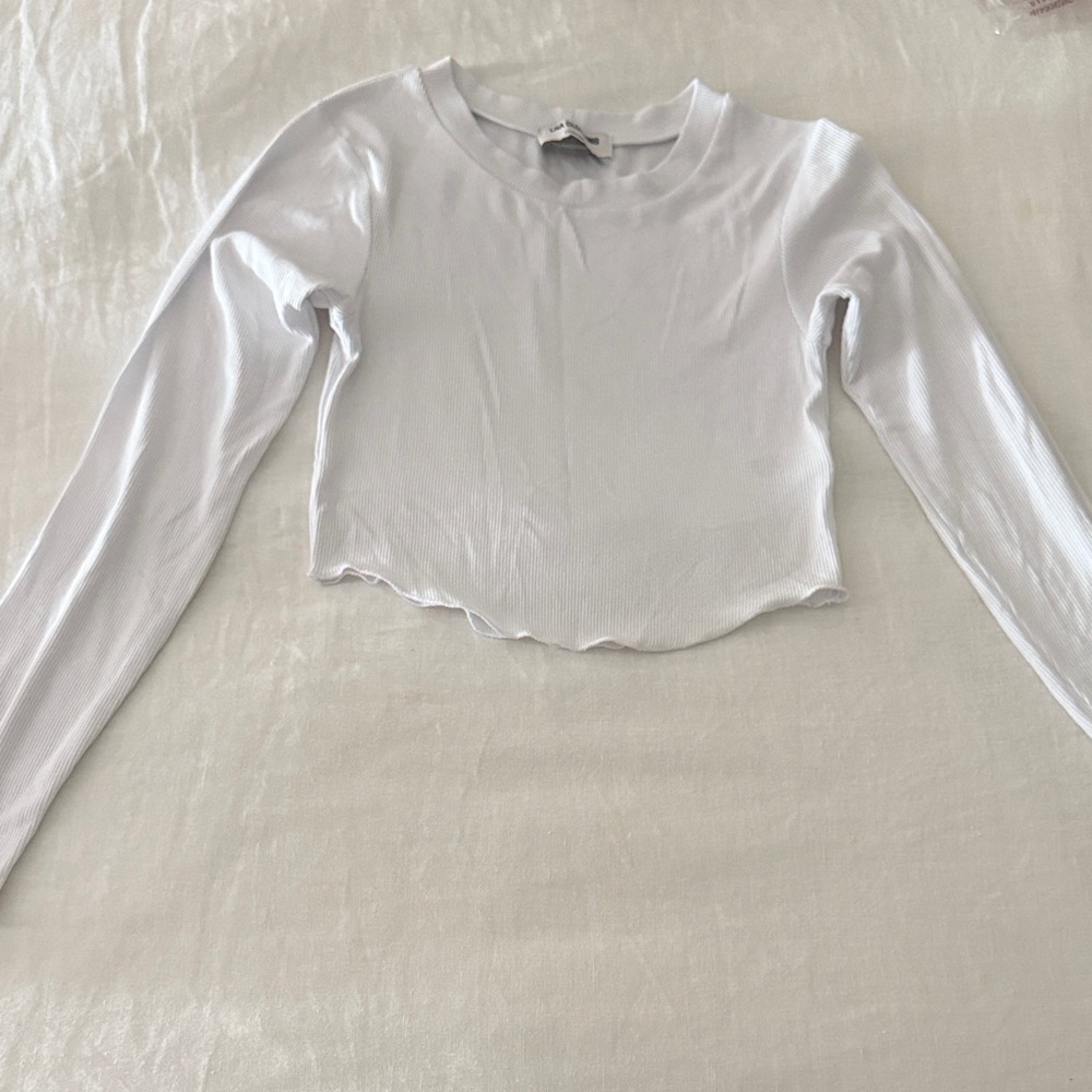 LNA Cropped Long Sleeve Top